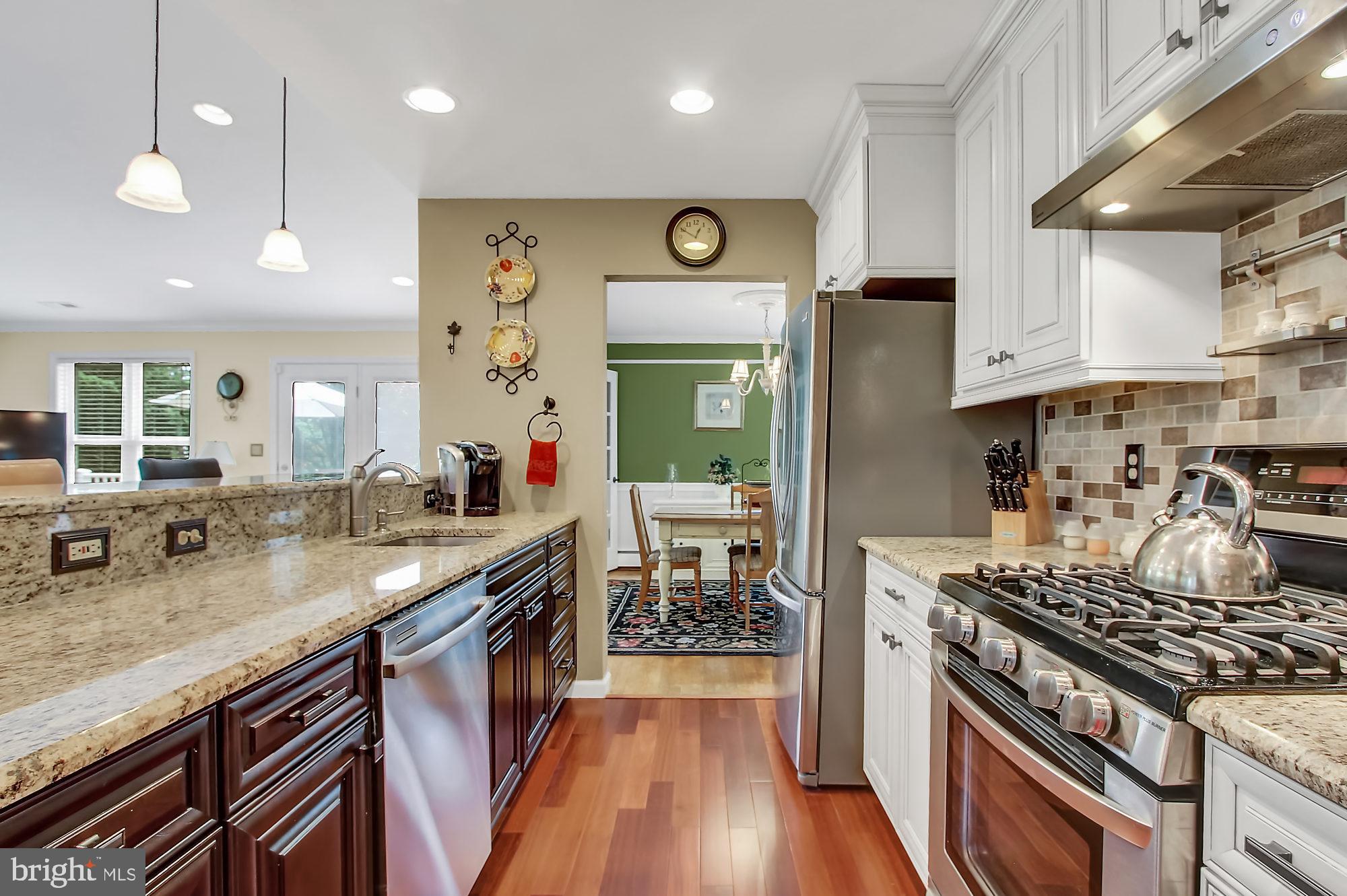 9039 Dunloggin Road Ellicott City, MD 21042 - Photo 8 of 35