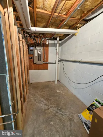 a view of outdoor space with trees