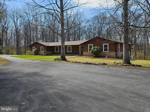 $795,000 | 274 Woodside Lane, Winchester, VA 22603