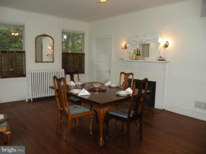 719 Cliveden Road Pikesville, MD 21208 - Photo 5 of 15 Dining Room