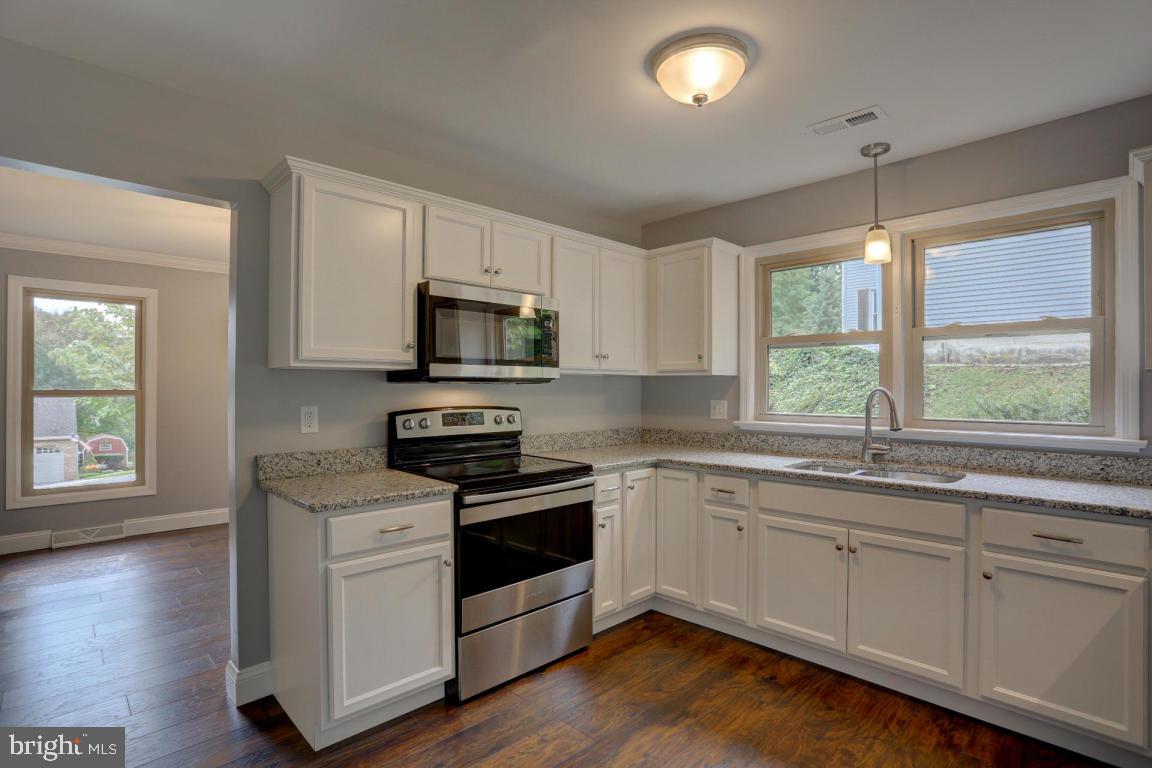 125 Ridings Way Lancaster, PA 17601 - Photo 14 of 37 Gallery Image 14