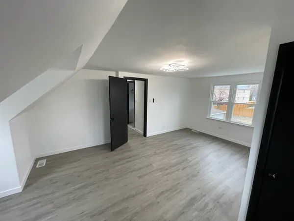 $376,000 | 7545 Beloit Avenue, Bridgeview, IL 60455