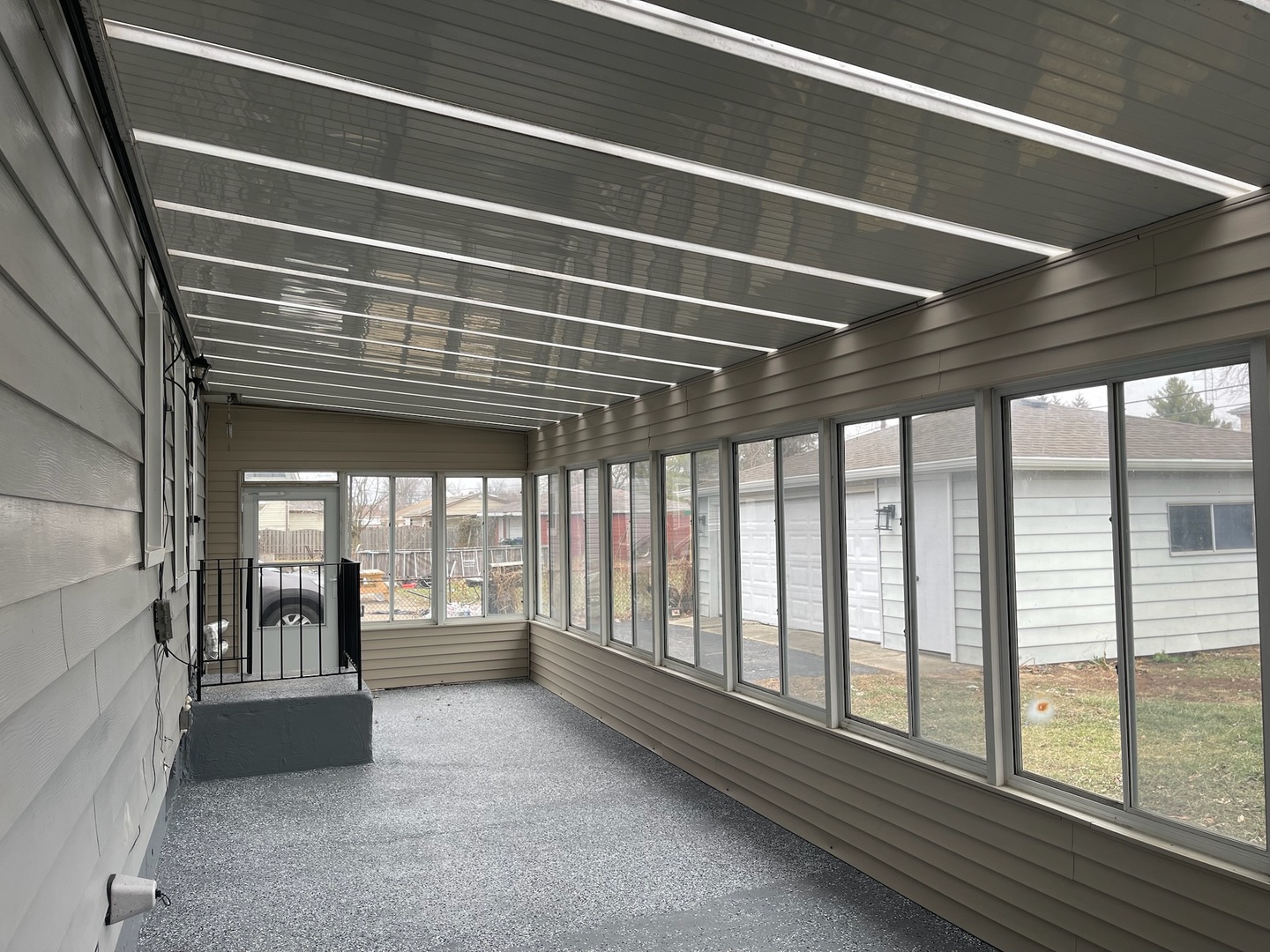 7545 Beloit Avenue Bridgeview, IL 60455 - Photo 4 of 43