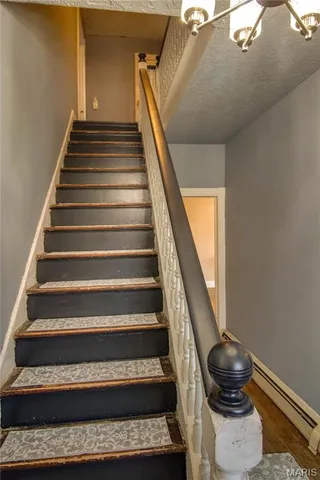 $140,000 | 315 East Prairie Street, Jerseyville, IL 62052