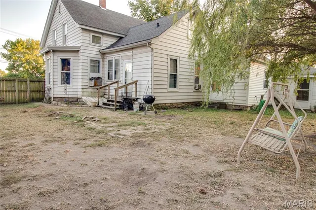 $140,000 | 315 East Prairie Street, Jerseyville, IL 62052
