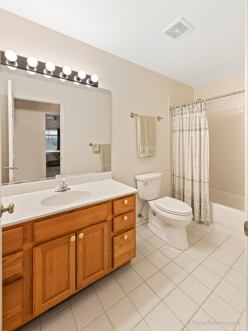 3915 Thompson Road Wonder Lake, IL 60097 - Photo 31 of 45