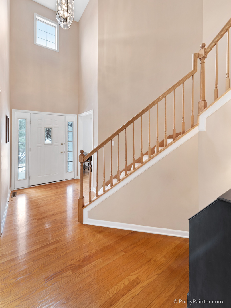 3915 Thompson Road Wonder Lake, IL 60097 - Photo 5 of 45