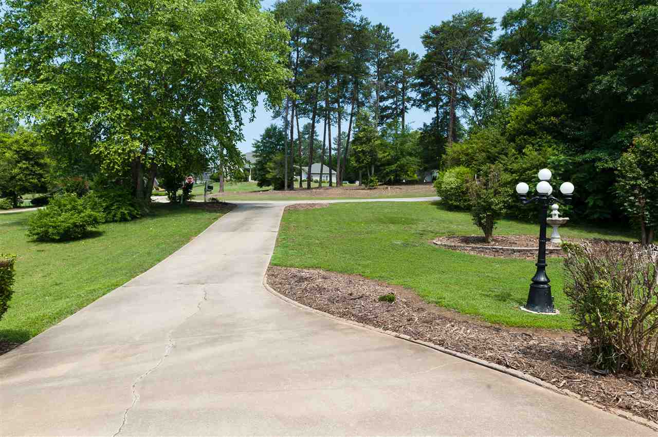 733 Wilson Ferry Road Moore, SC 29369 - Photo 2 of 25 Gallery Image 2