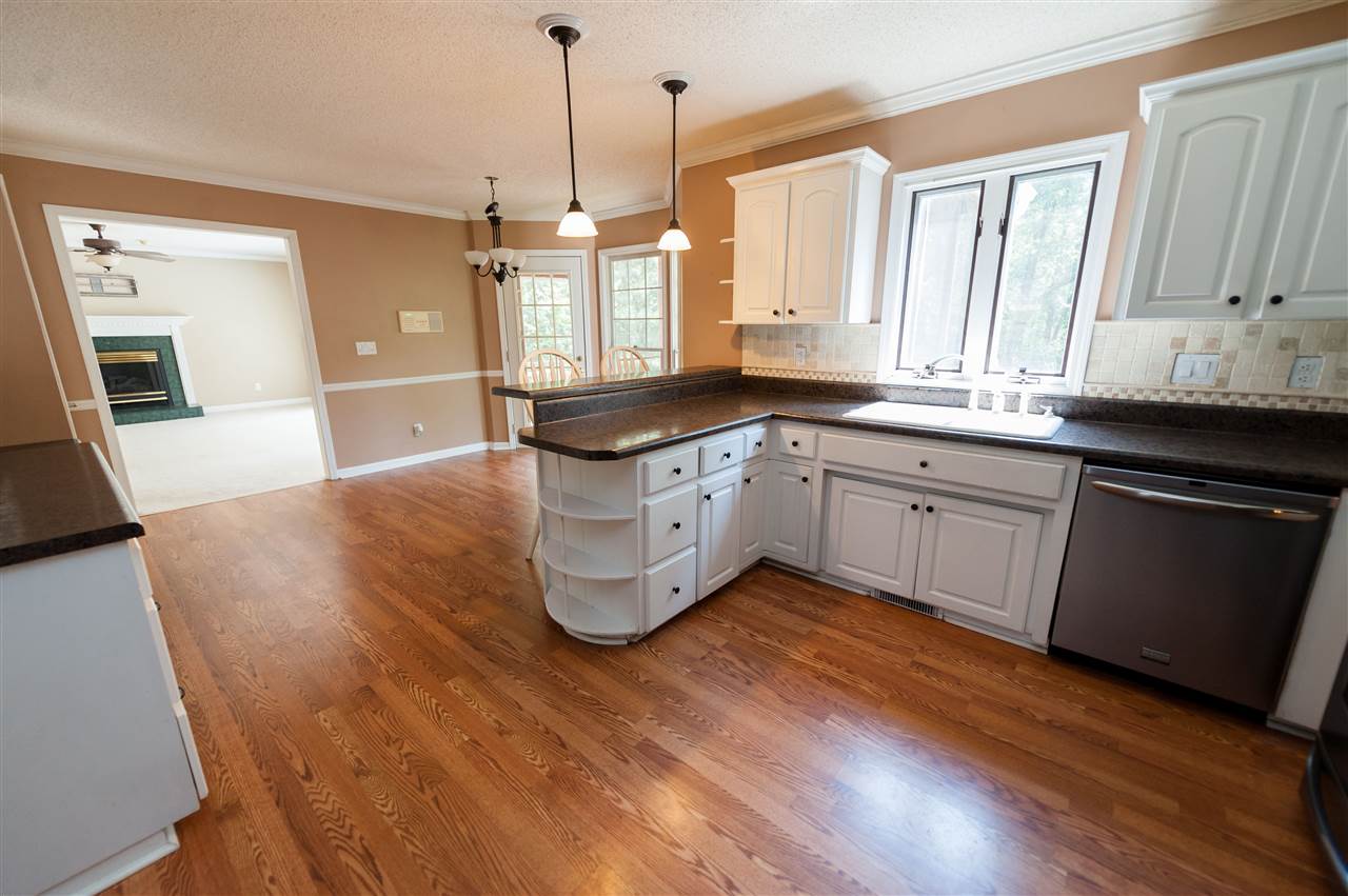 733 Wilson Ferry Road Moore, SC 29369 - Photo 8 of 25 Kitchen