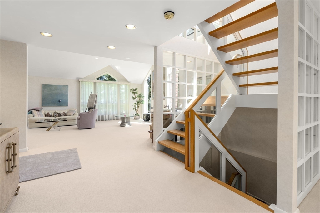 60 Whisper Drive Worcester, MA 01609 - Photo 12 of 39 a view of entryway and hall