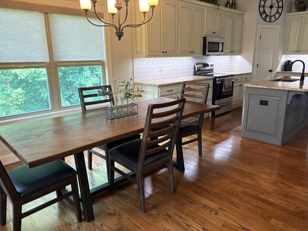 2068 Gallatin Road Young Harris, GA 30582 - Photo 7 of 53 Dining