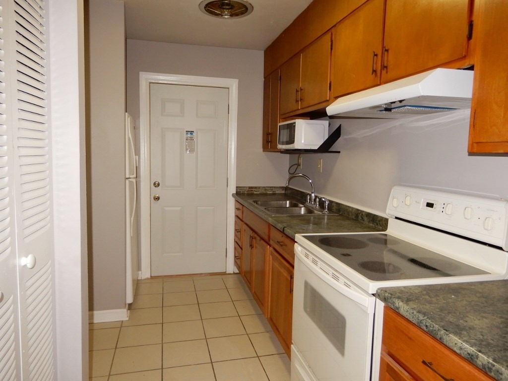 274 Dayton Road Dayton, IN 47941 - Photo 15 of 19 Gallery Image 15