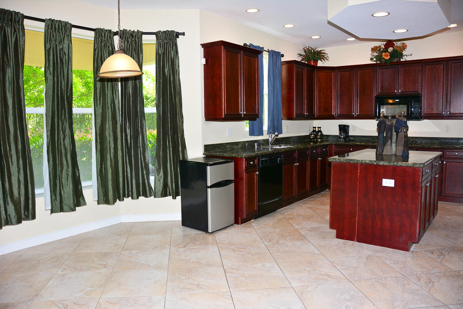 9748 Roche Place Wellington, FL 33414 - Photo 10 of 36 Olympia-large-011-Olympia8-1499x1000-72d