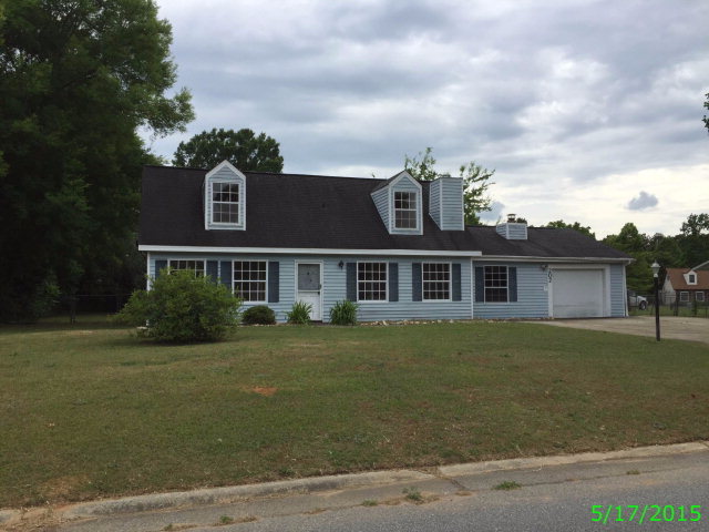 202 Fieldstone Road Warner Robins, GA 31093 - Photo 1 of 7 Primary Photo