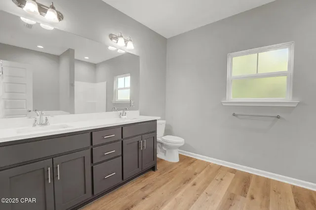 $2,200 | 408 Raven Lane, Panama City, FL 32404