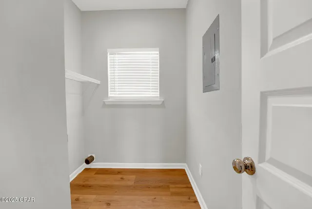 $2,200 | 408 Raven Lane, Panama City, FL 32404