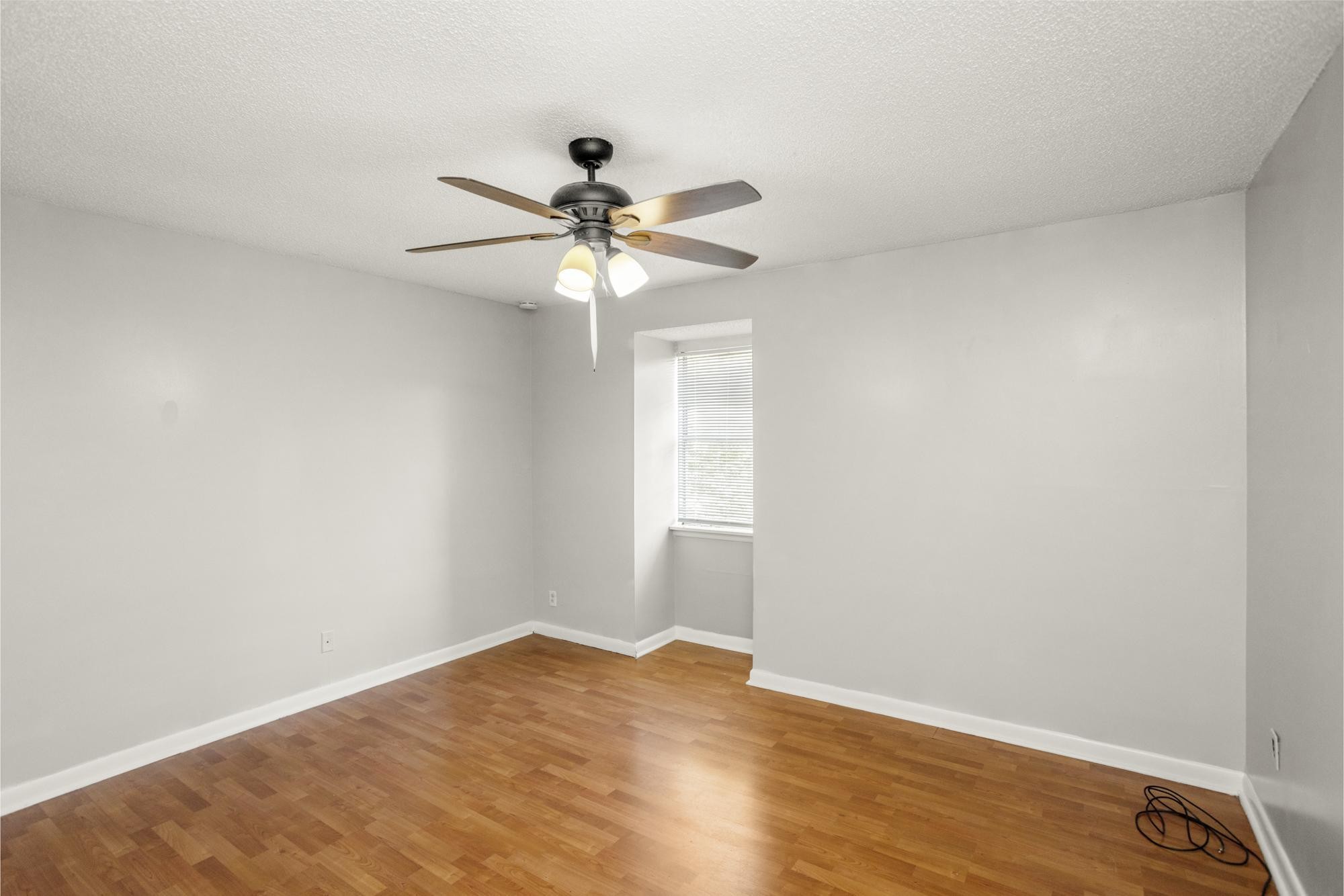 323 Forest Park Road Madison, TN 37115 - Photo 13 of 22 a view of an empty room with a window