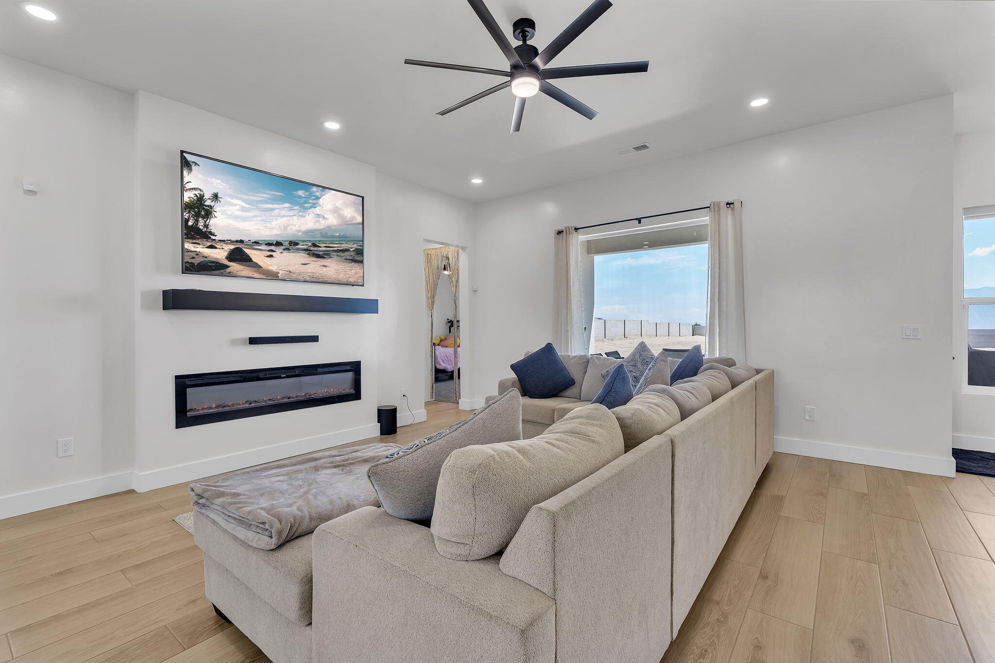 324 2nd Street Northeast Rio Rancho, NM 87124 - Photo 53 of 98 Gallery Image 53