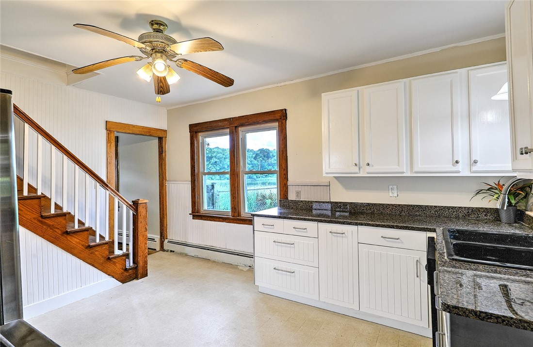 225 Custer Street Warwick, RI 02889 - Photo 10 of 19