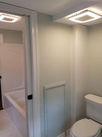 $650,000 | 172 East Main Street, Yarmouth, ME 04096