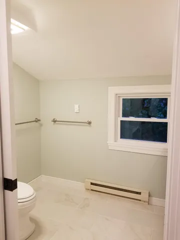 $650,000 | 172 East Main Street, Yarmouth, ME 04096