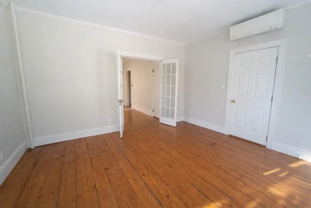 $650,000 | 172 East Main Street, Yarmouth, ME 04096