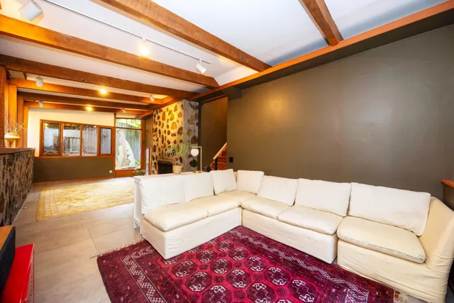 $675,000 | 1540 Jones Drive, Ann Arbor, MI 48105