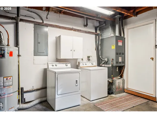 $425,000 | 1208 Southeast 209th Avenue, Gresham, OR 97030