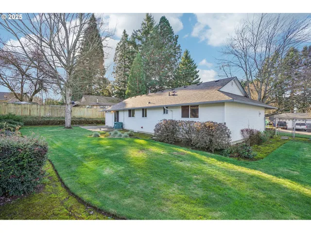 $425,000 | 1208 Southeast 209th Avenue, Gresham, OR 97030