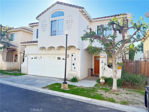 $4,600 | 9030 Hayvenhurst Avenue, North Hills, CA 91343