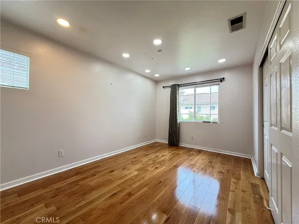 $4,600 | 9030 Hayvenhurst Avenue, North Hills, CA 91343