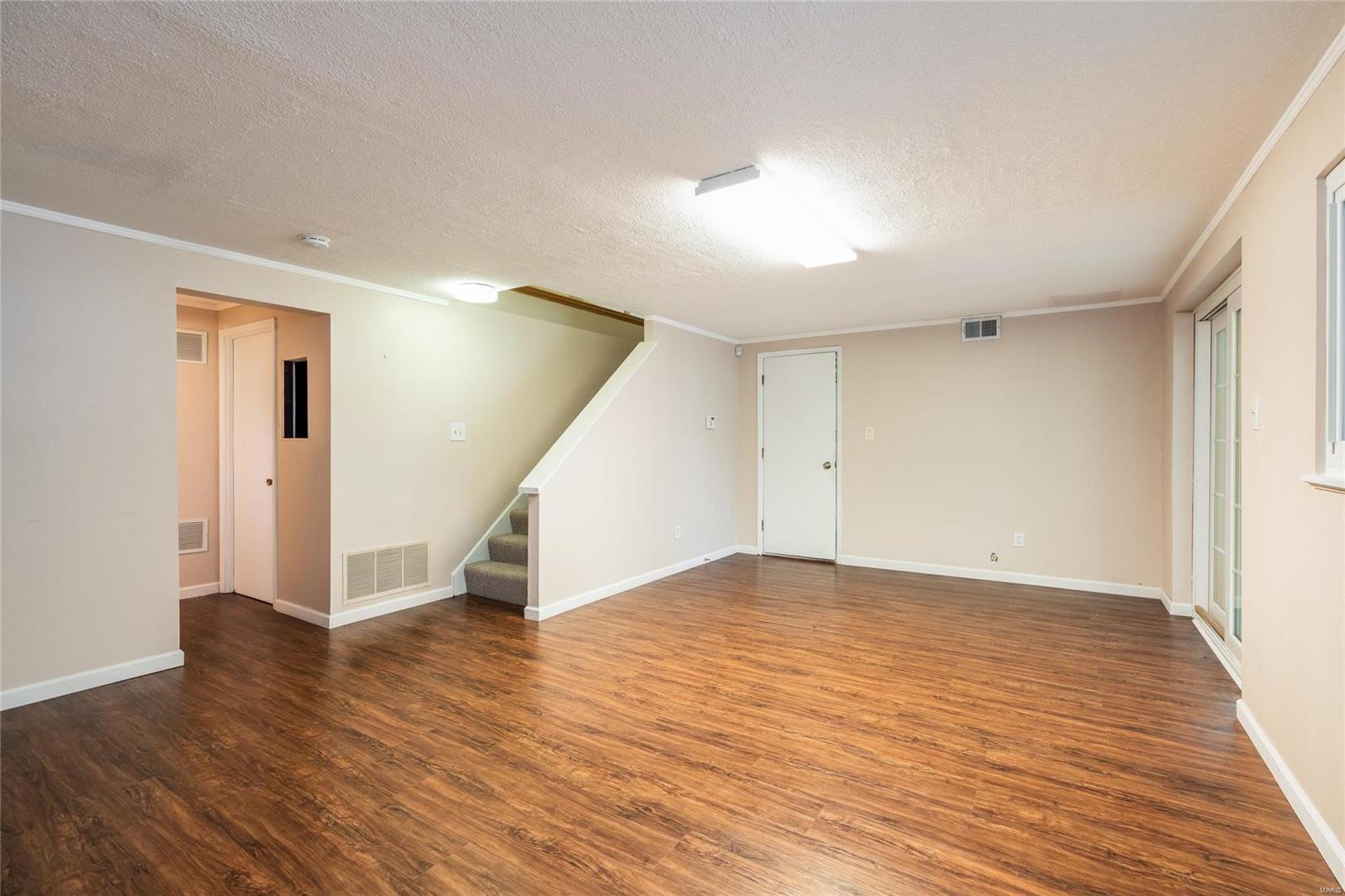 698 Woodrun Court Ballwin, MO 63021 - Photo 17 of 26 Gallery Image 17