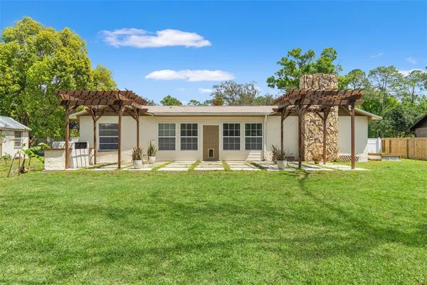 $550,000 | 2524 Victarra Circle, Lutz, FL 33559