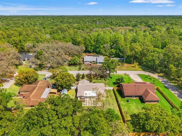 $550,000 | 2524 Victarra Circle, Lutz, FL 33559