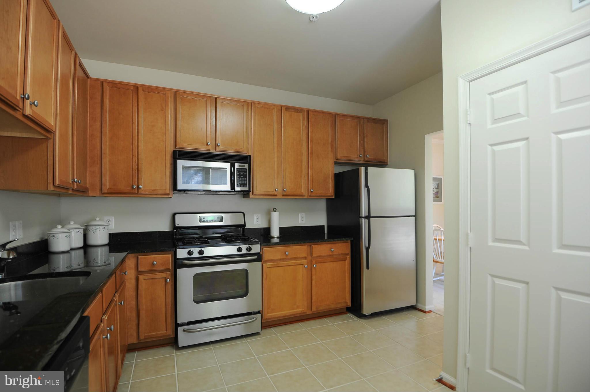 1515 North Point Drive, Unit 102 Reston, VA 20194 - Photo 13 of 28 Kitchen 3