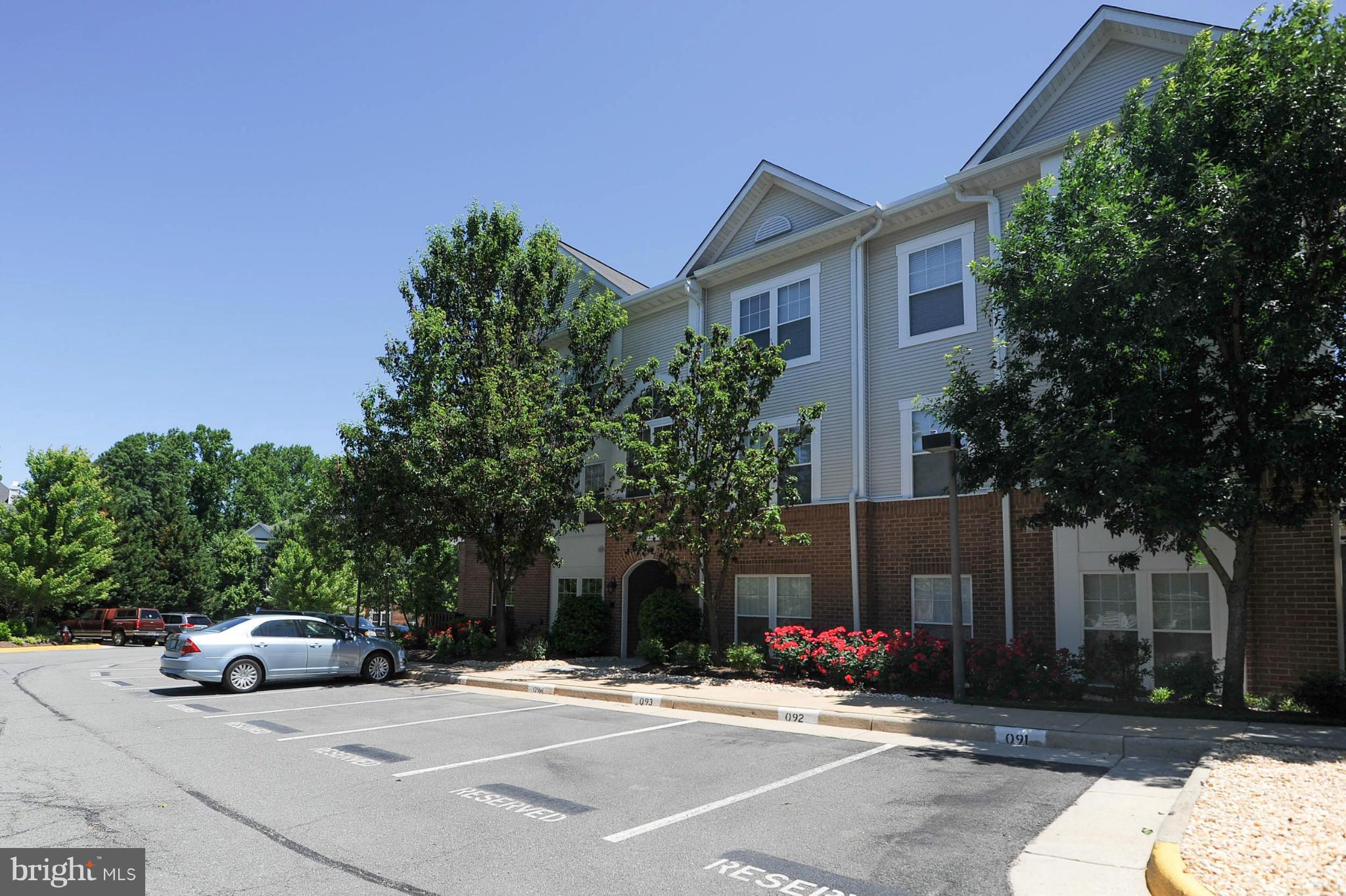 1515 North Point Drive, Unit 102 Reston, VA 20194 - Photo 3 of 28 Exterior (Front) 2