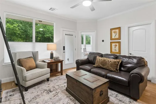 $3,700 | 2613 Eagle Drive, Grapevine, TX 76051