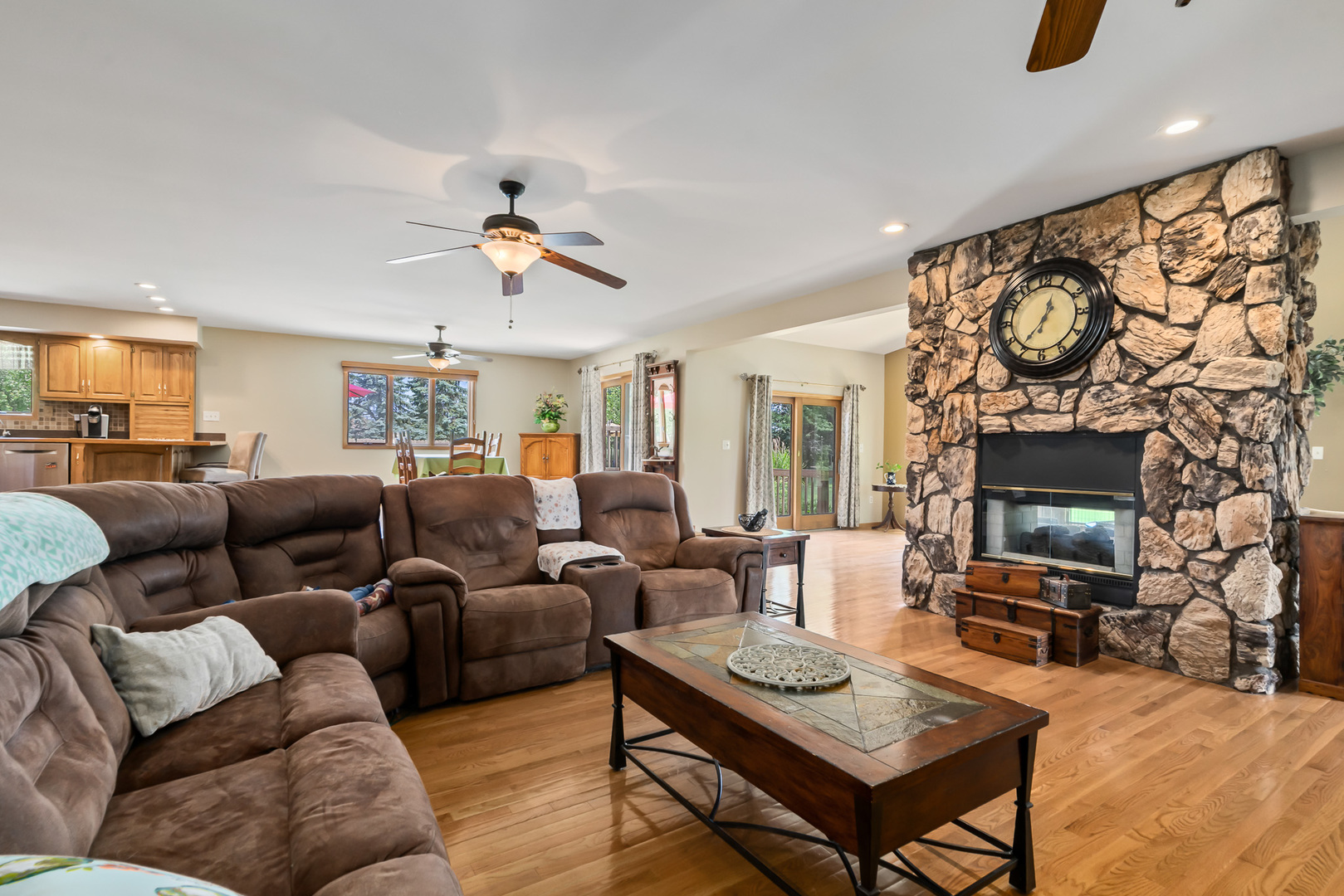 22601 South Spencer Road New Lenox, IL 60451 - Photo 11 of 93 Gallery Image 11