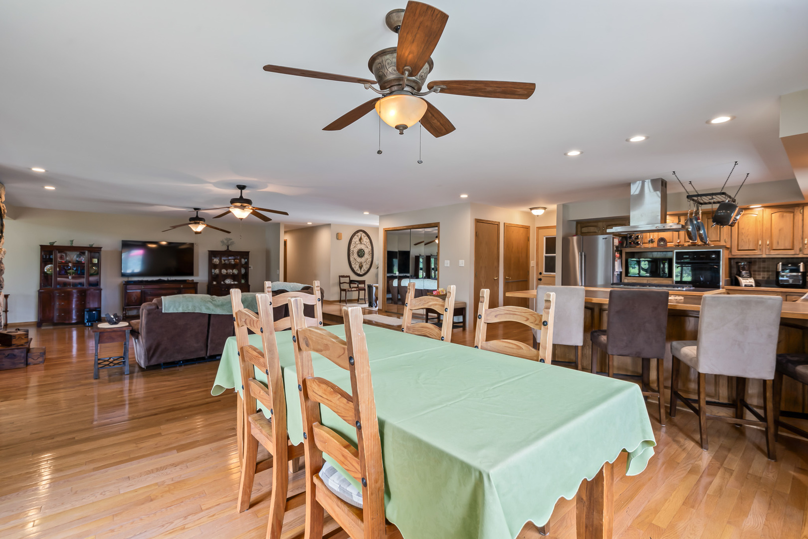 22601 South Spencer Road New Lenox, IL 60451 - Photo 22 of 93 Gallery Image 22