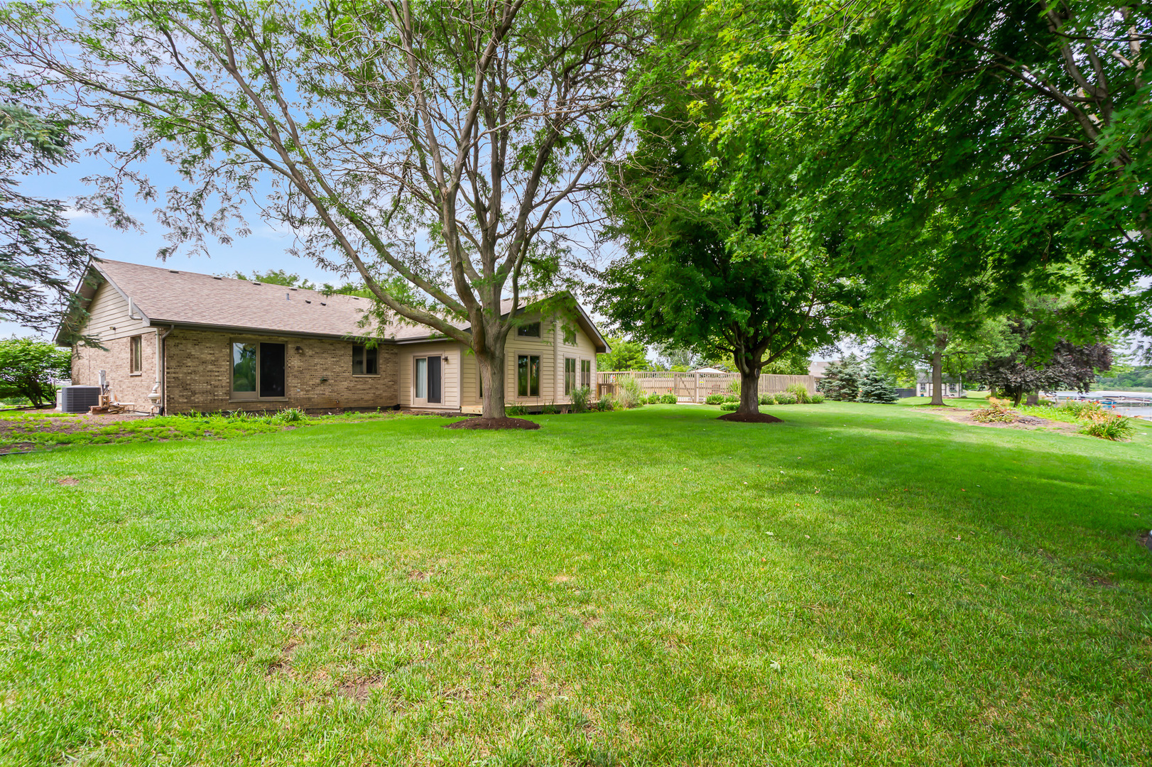 22601 South Spencer Road New Lenox, IL 60451 - Photo 44 of 93 Gallery Image 44