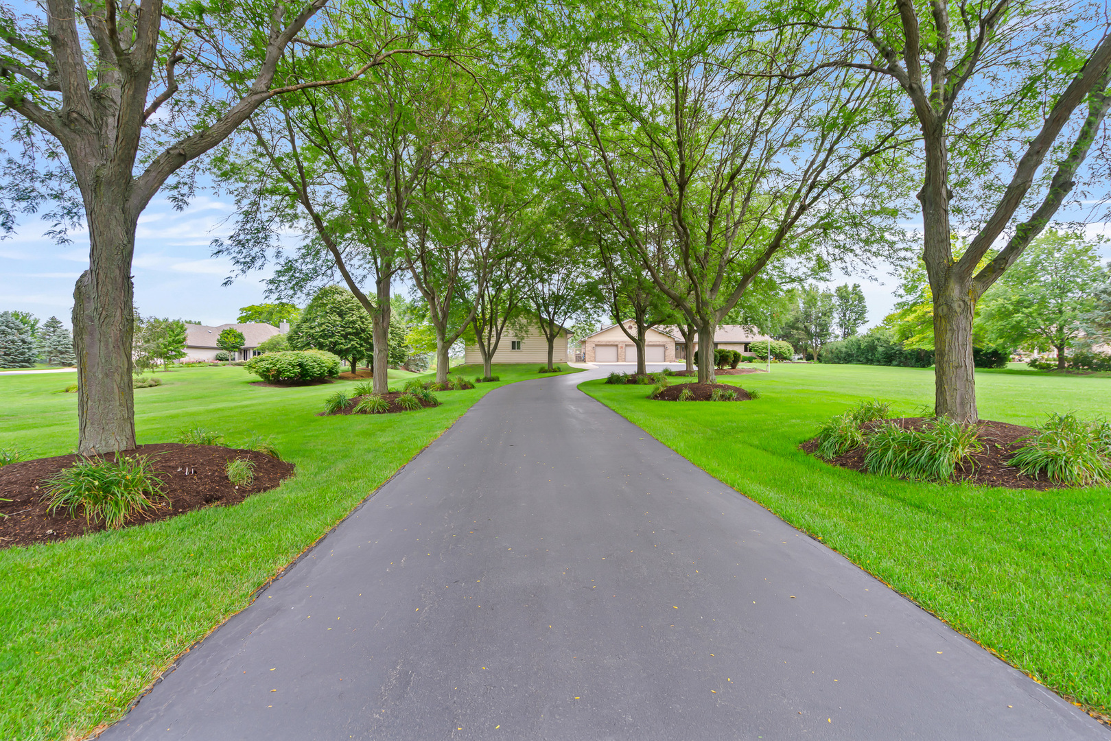 22601 South Spencer Road New Lenox, IL 60451 - Photo 76 of 93 Gallery Image 76