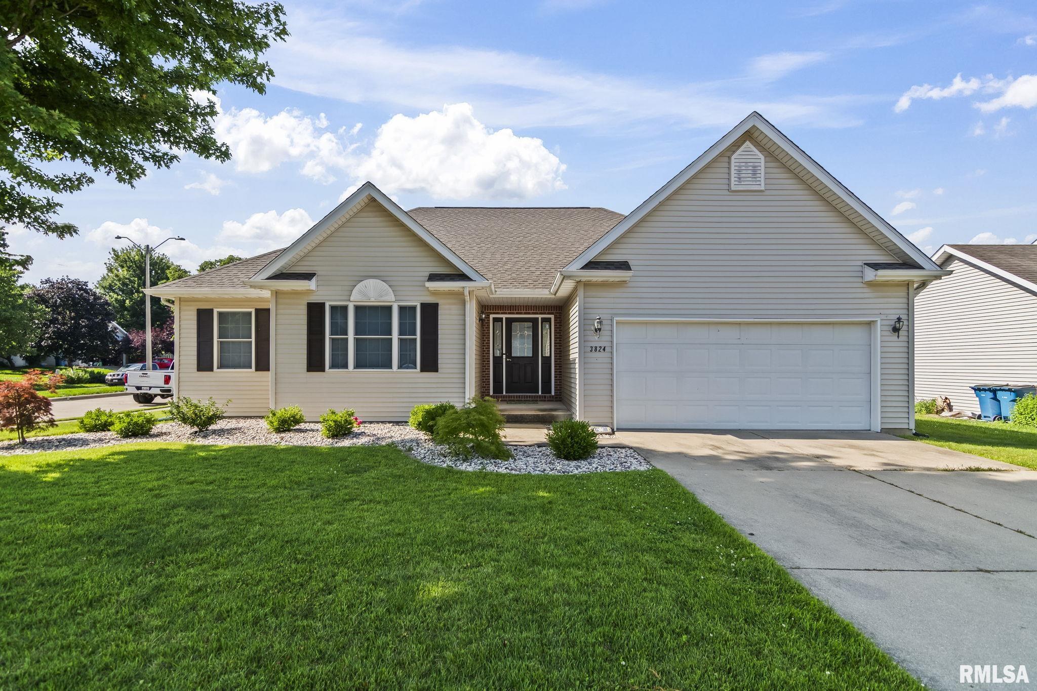 3824 Carney Boulevard Springfield, IL 62712 - Photo 1 of 7