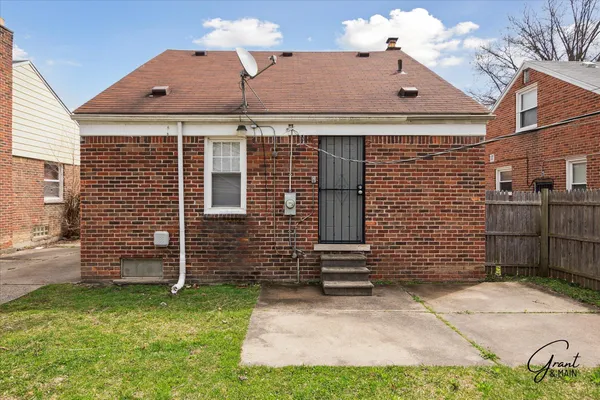$109,900 | 19931 Braile Street, Detroit, MI 48219