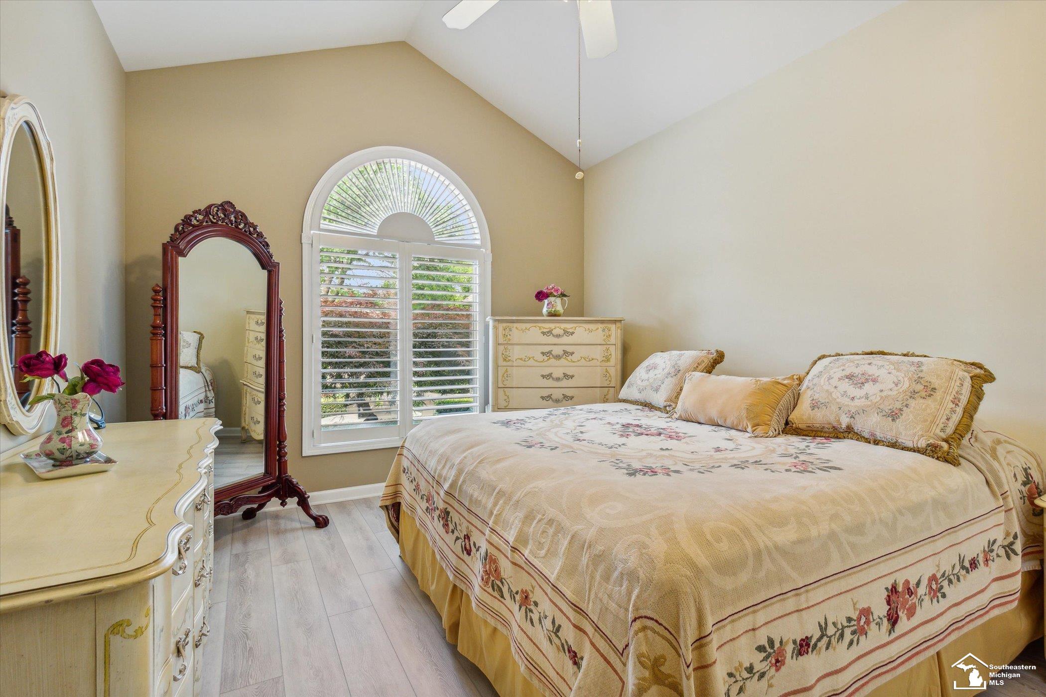 21508 Raintree Drive Macomb, MI 48044 - Photo 30 of 62 50115305-29.JPG