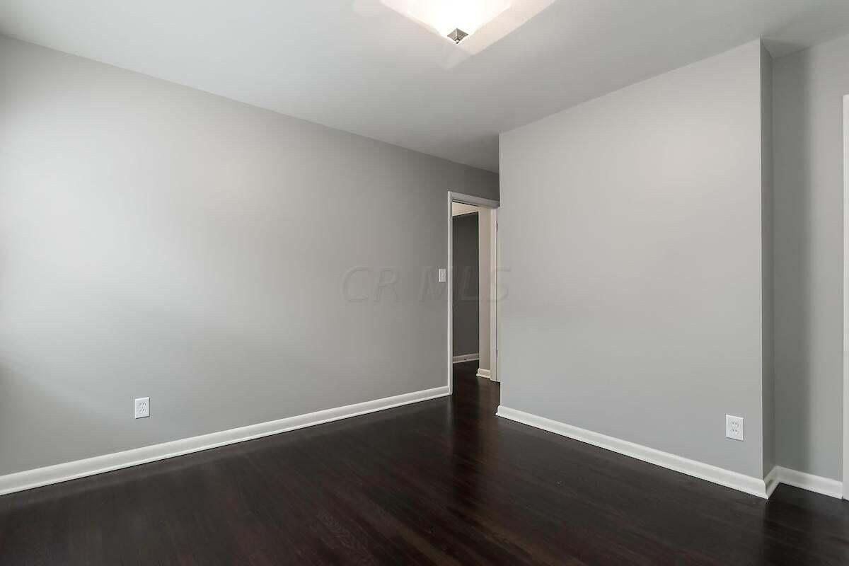 2242 Wickliffe Road Columbus, OH 43221 - Photo 32 of 41 20181031164203647827000000-o