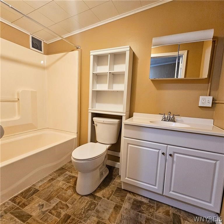 335 North Main Street Ridgeway, NY 14103 - Photo 4 of 6