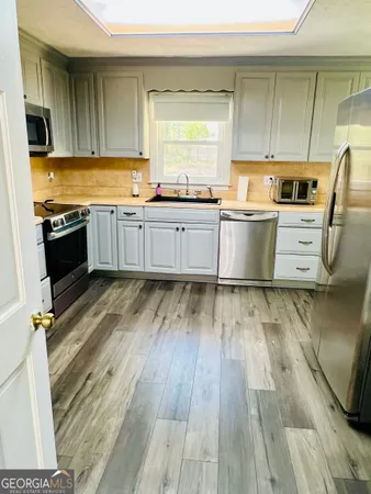 $2,600 | 2361 Ciji Circle, Snellville, GA 30039