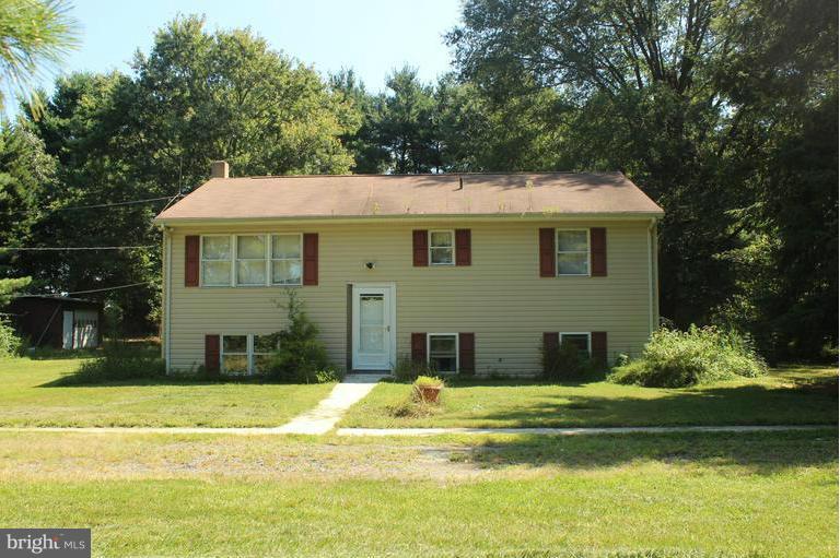 421 Dean Road Centreville, MD 21617 - Photo 1 of 13 Exterior (Front)
