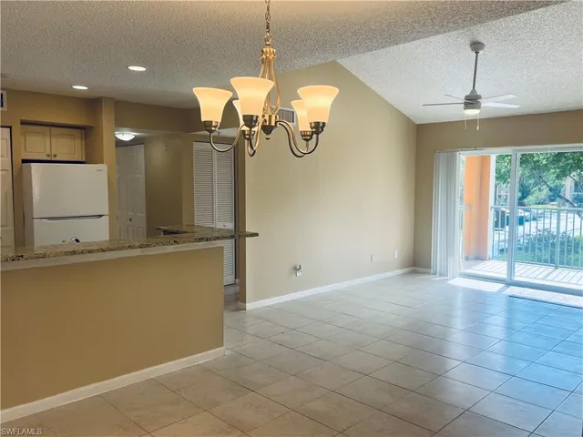 $1,875 | 1275 Wildwood Lakes Boulevard, Unit 202, Naples, FL 34104
