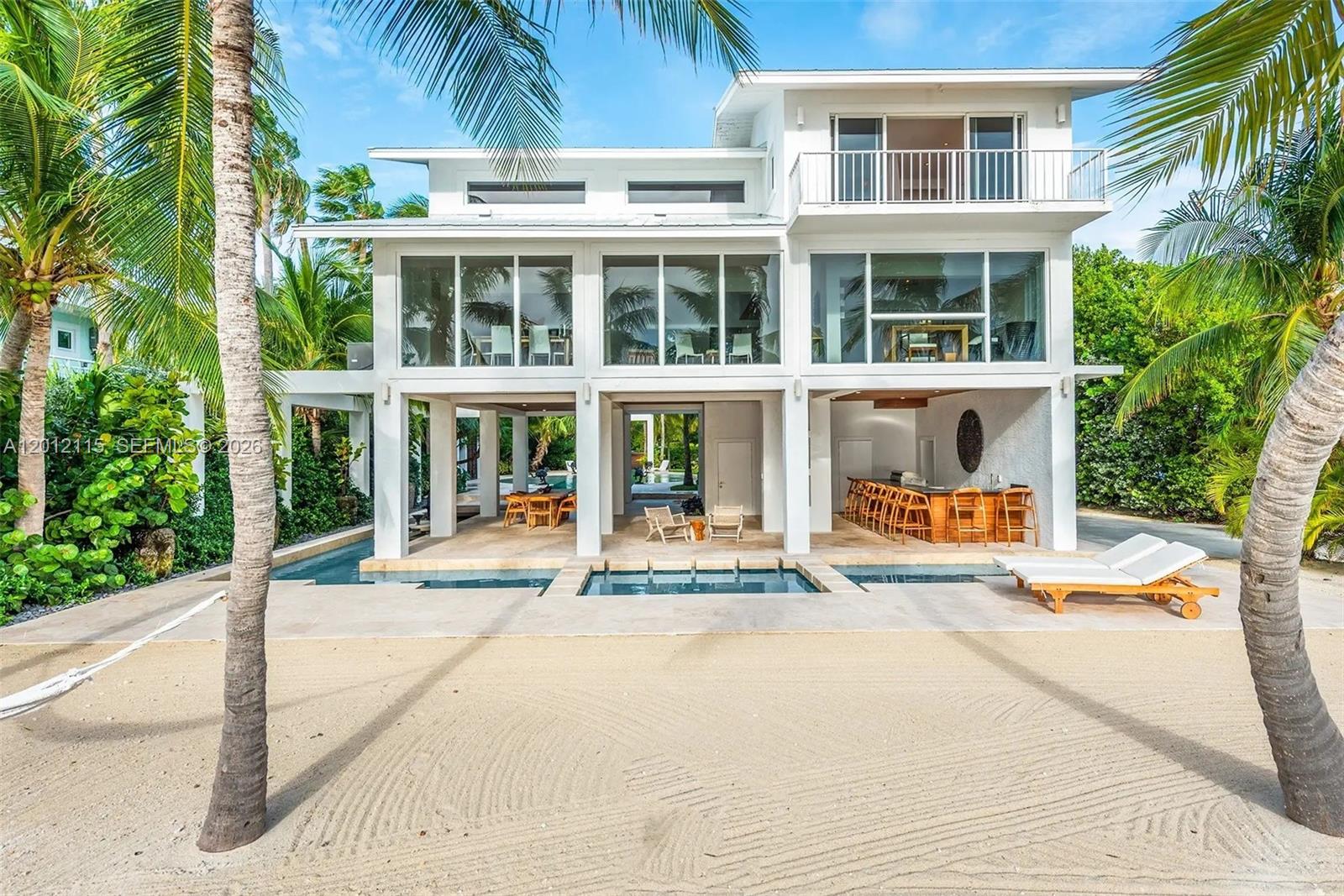 60 Ocean Front Drive Key Largo, FL 33037 - Photo 2 of 85